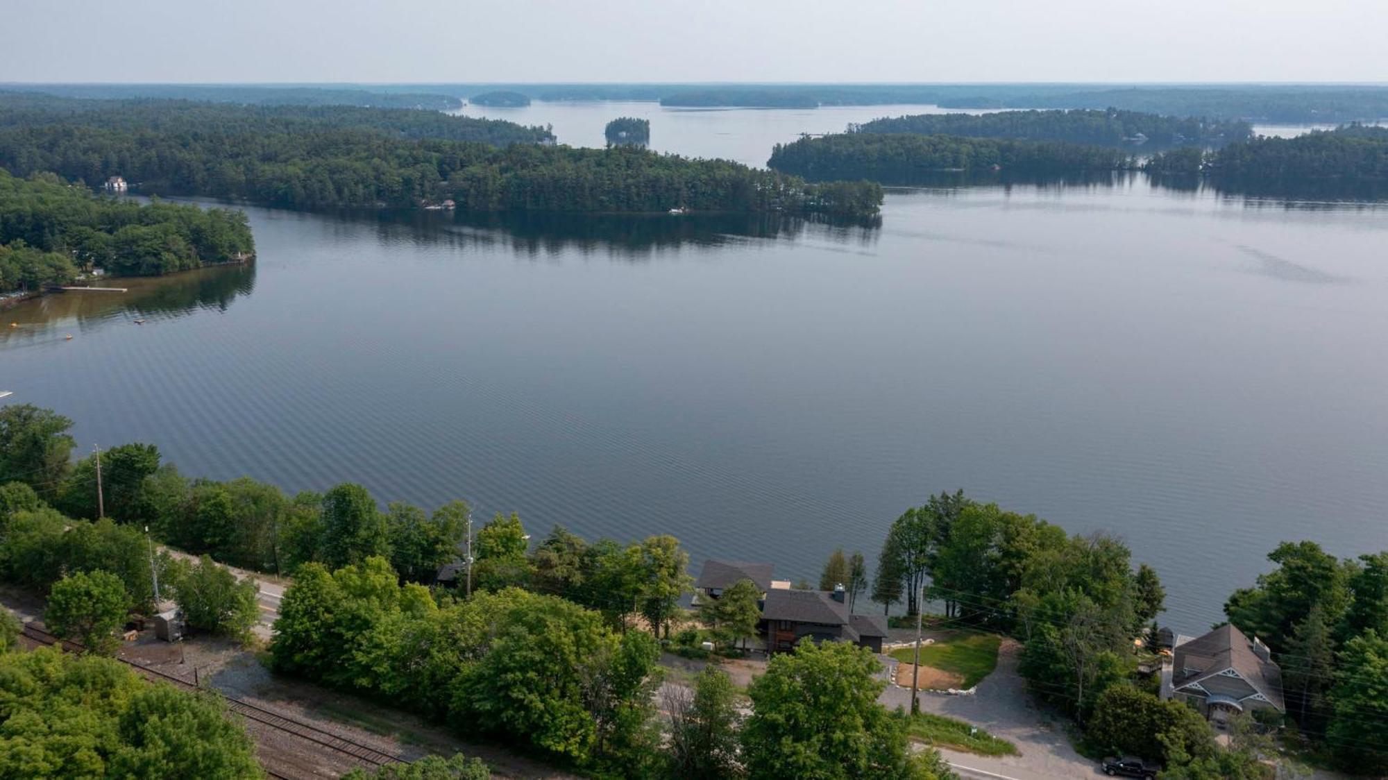 Tranquil Shores Mactier Buitenkant foto